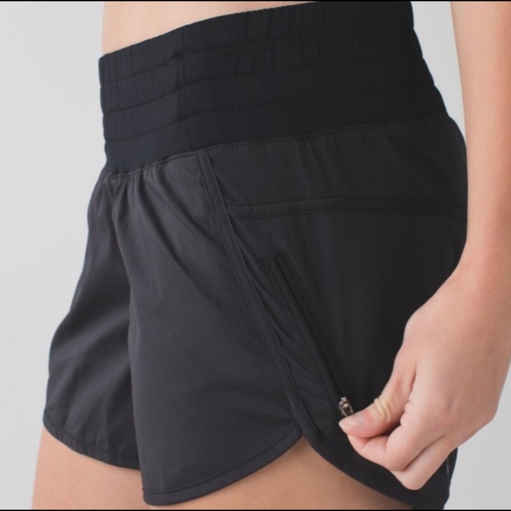 Lululemon runners shorts | 2